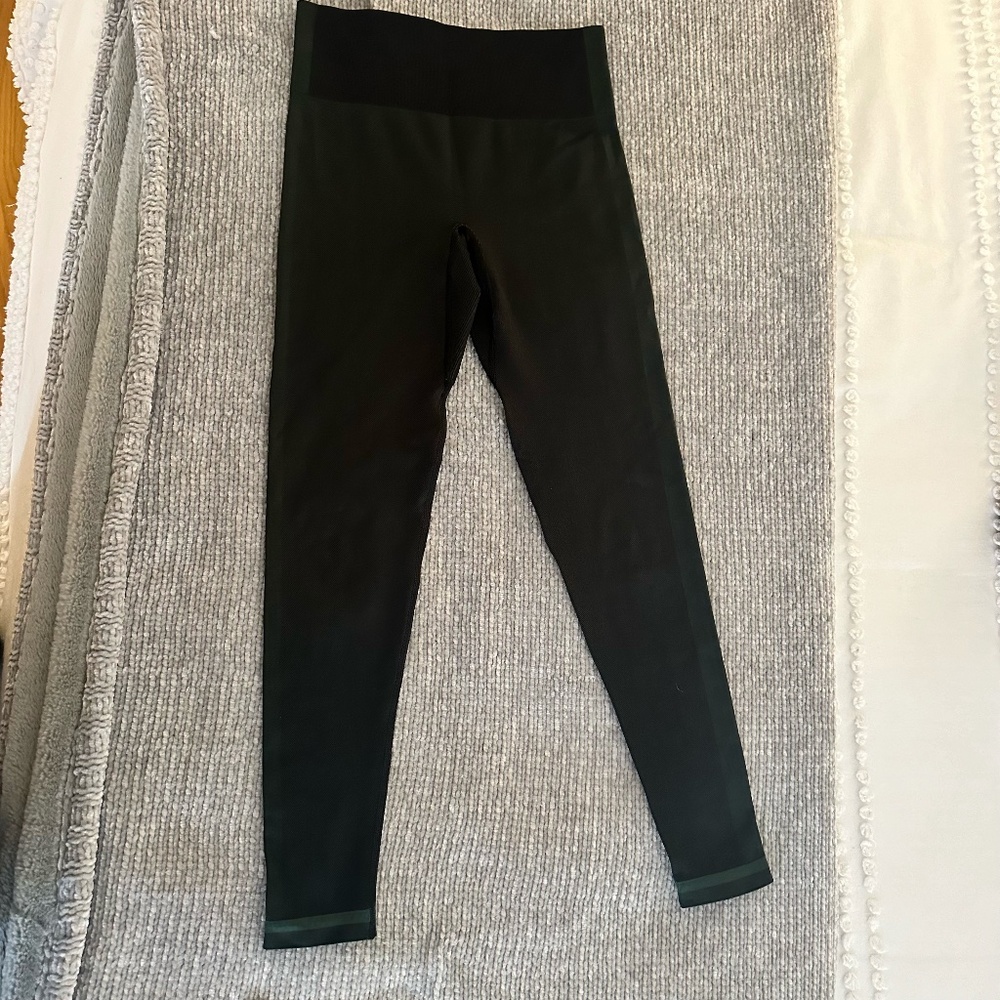 Outdoor Voices Ribbed 7/8 Leggings